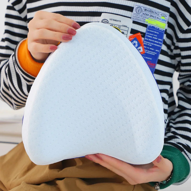 כרית תמיכה אורטופדית בין הרגליים